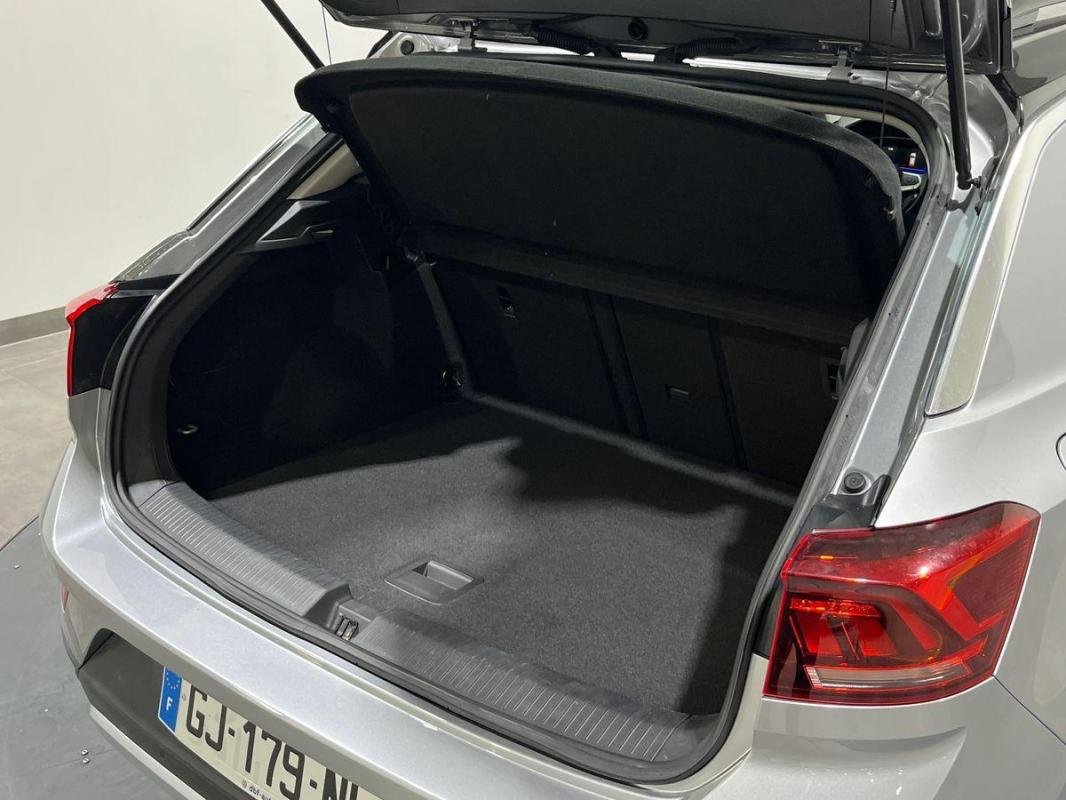 Volkswagen T-Roc - Photo 32