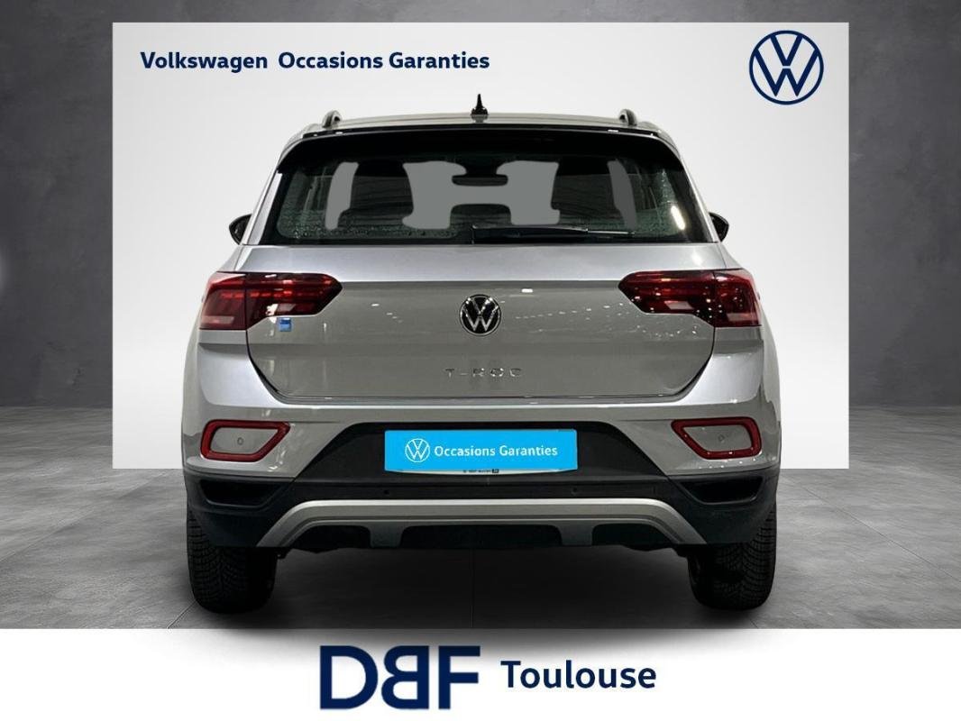 Volkswagen T-Roc - Photo 4