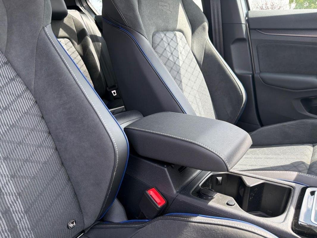 Volkswagen Golf - Photo 12