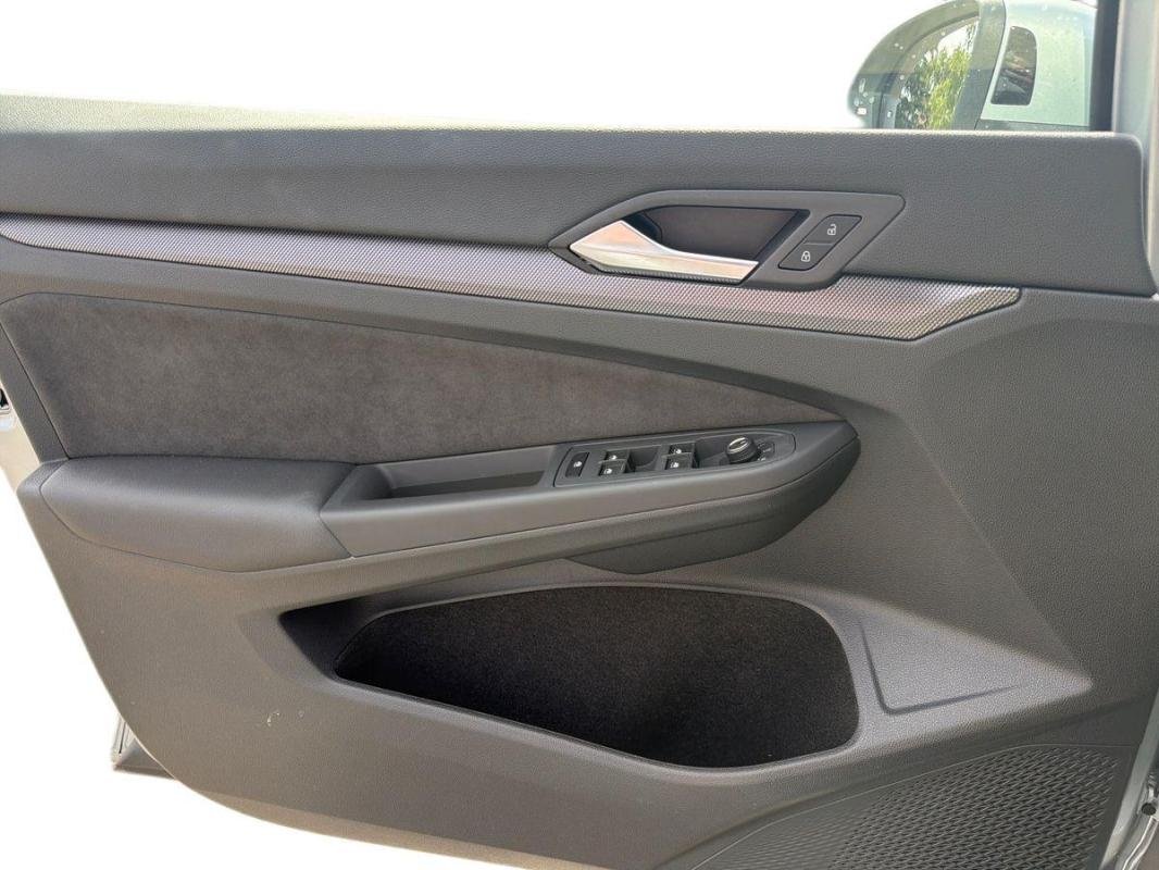 Volkswagen Golf - Photo 15