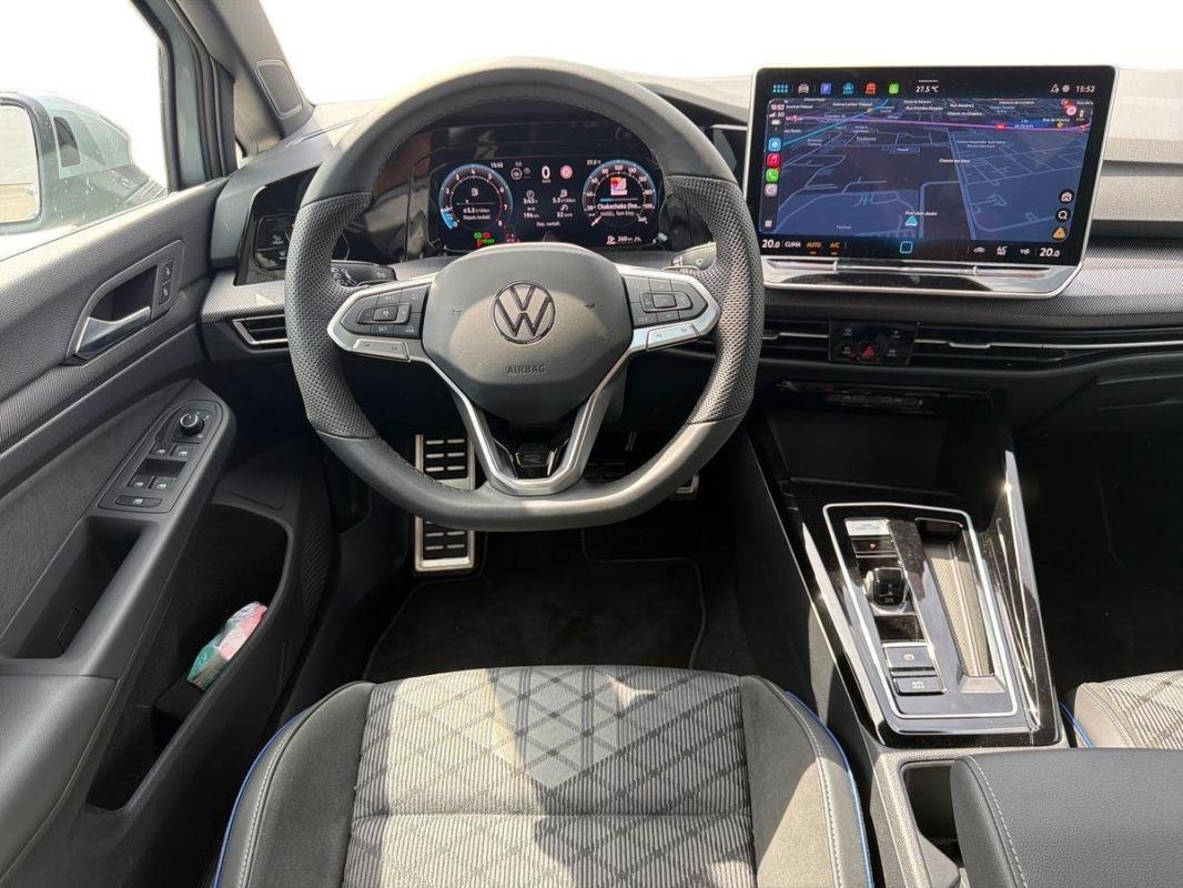 Volkswagen Golf - Photo 24