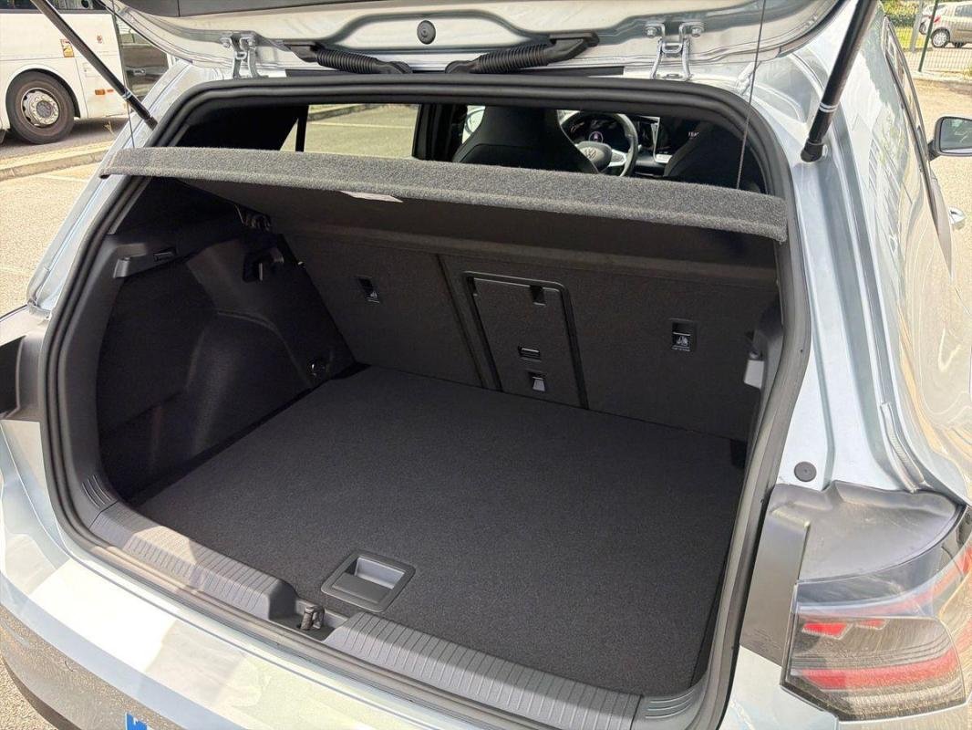 Volkswagen Golf - Photo 32