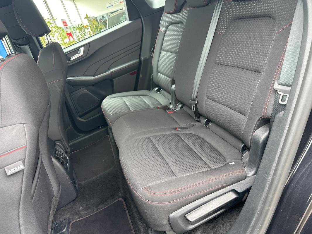 Ford Kuga - Photo 14