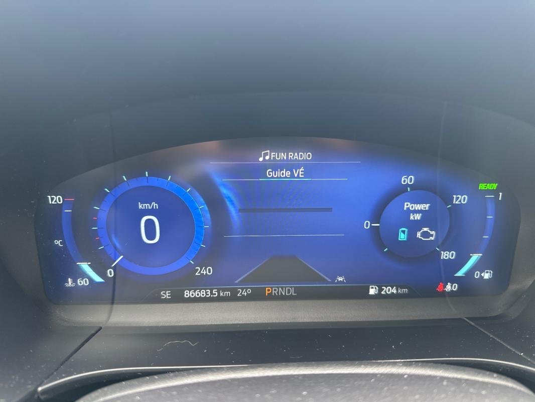 Ford Kuga - Photo 25