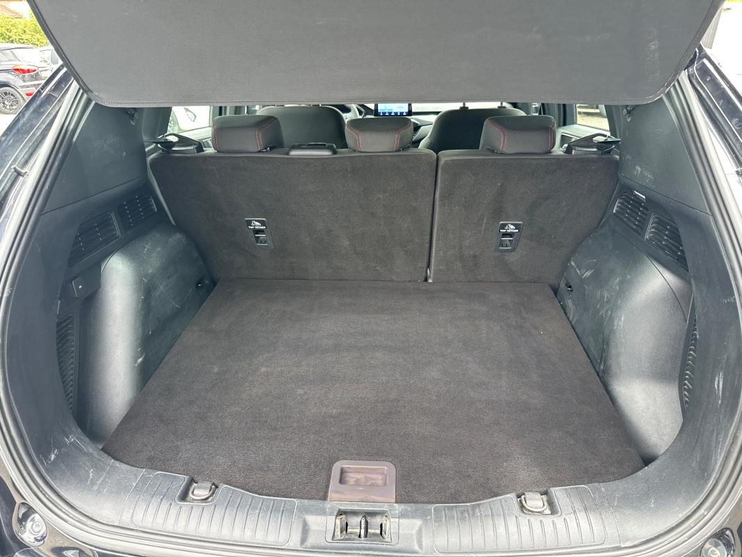 Ford Kuga - Photo 8