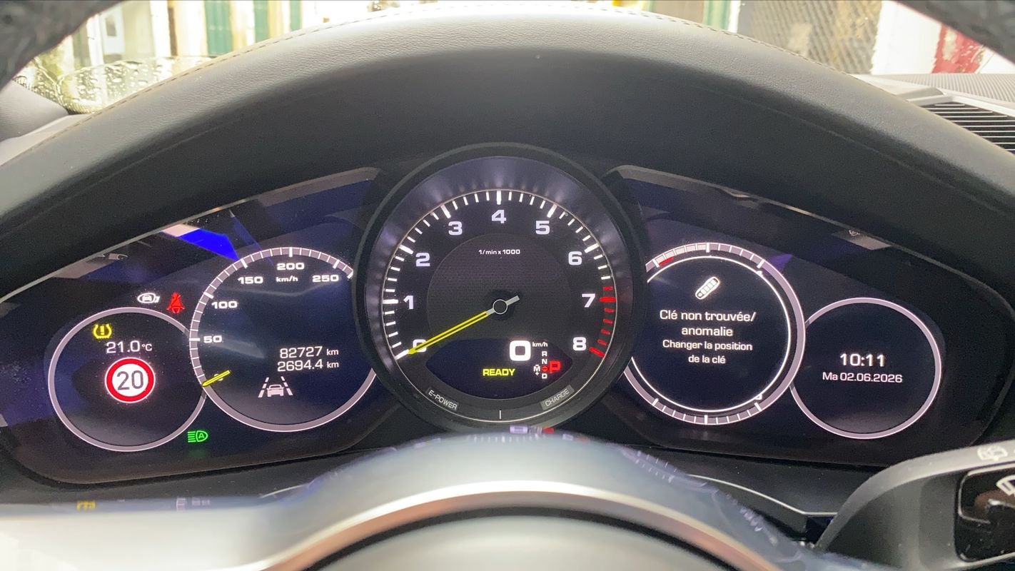 Porsche Cayenne - Photo 12