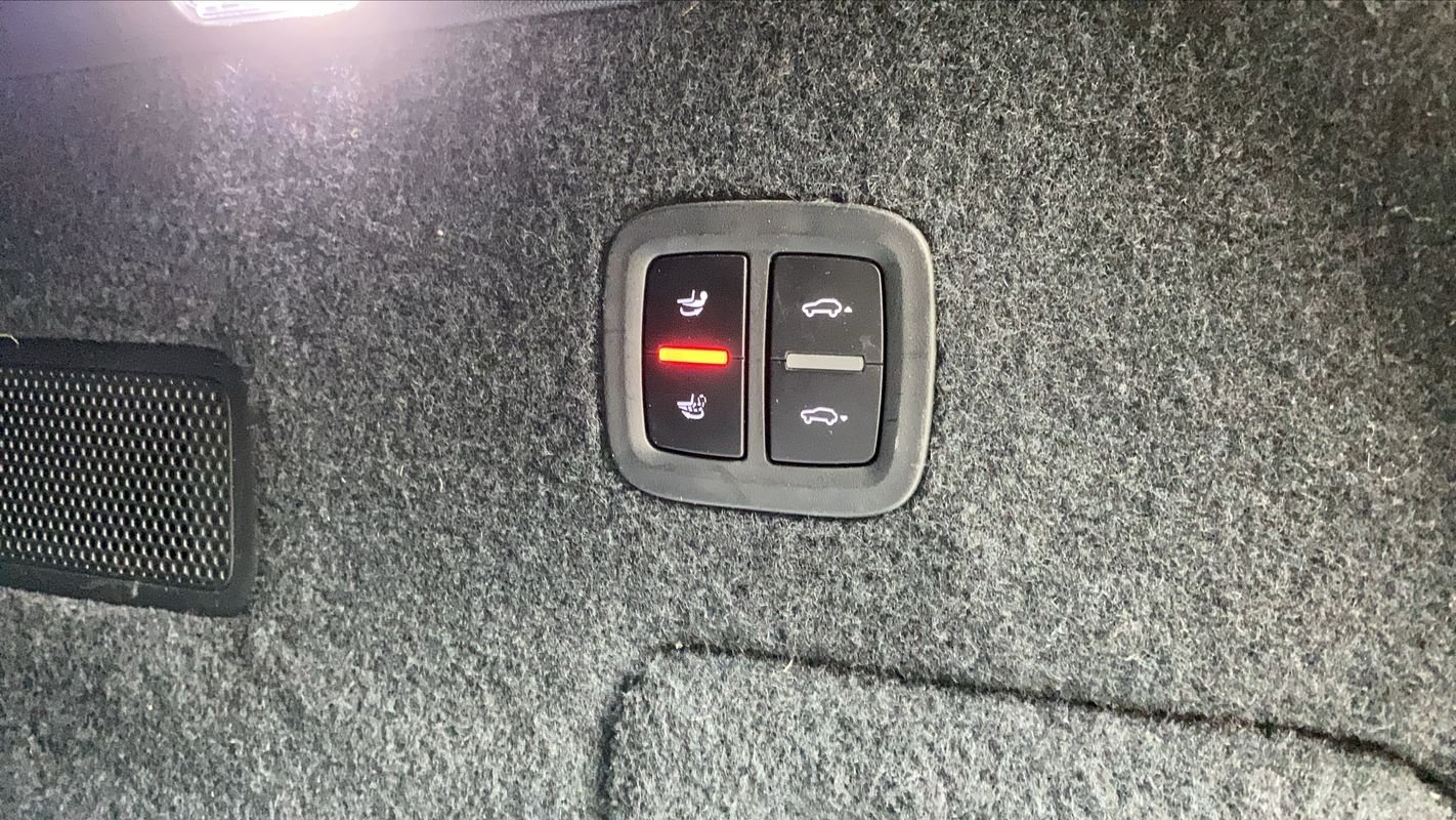 Porsche Cayenne - Photo 25