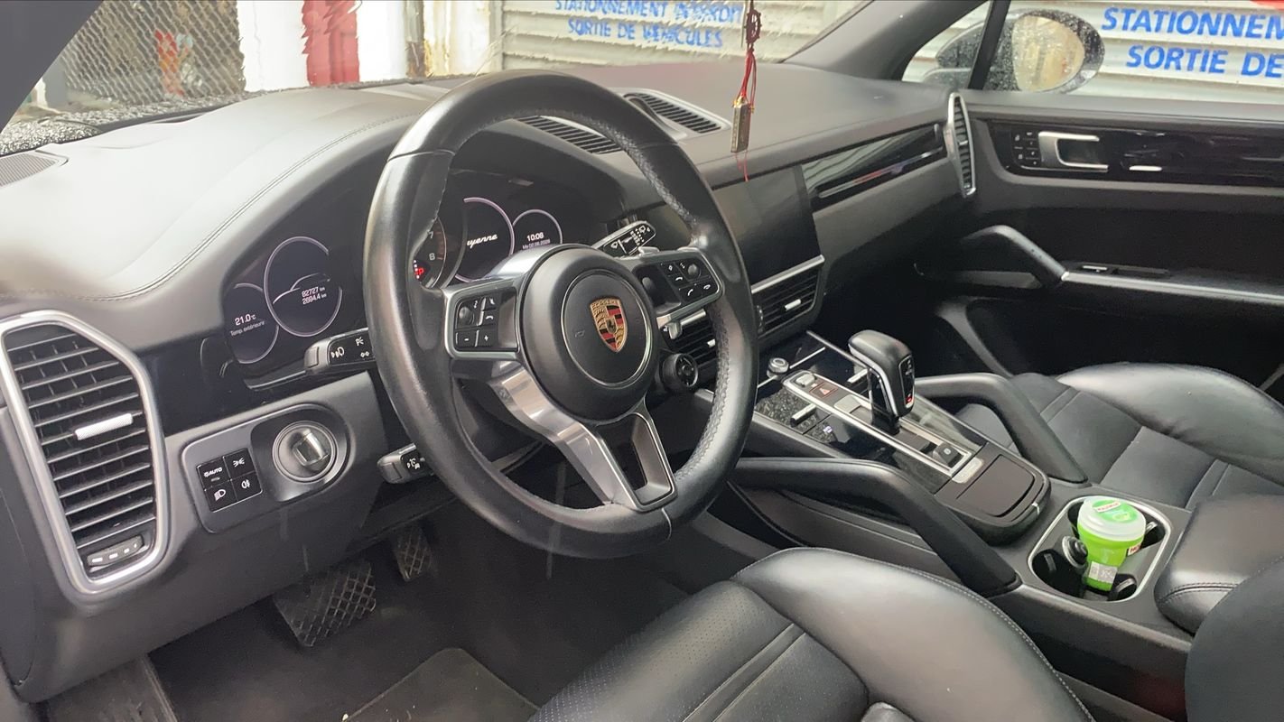 Porsche Cayenne - Photo 8