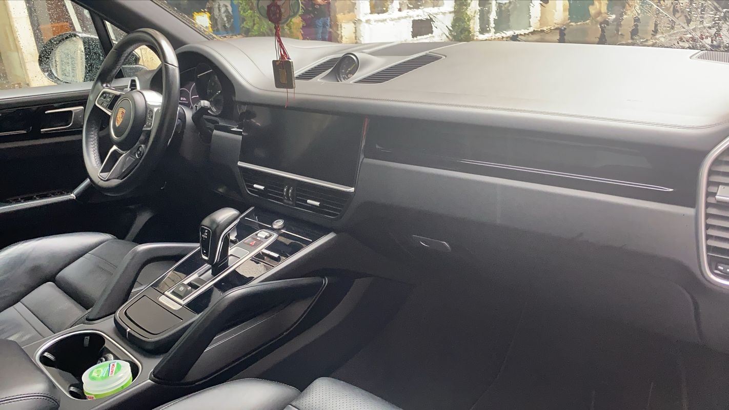 Porsche Cayenne - Photo 10