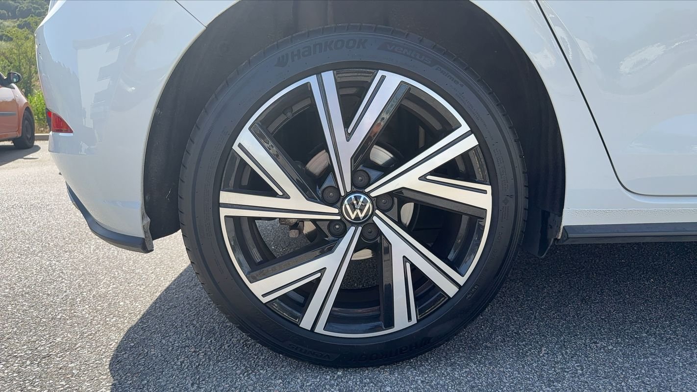 Volkswagen Polo - Photo 16