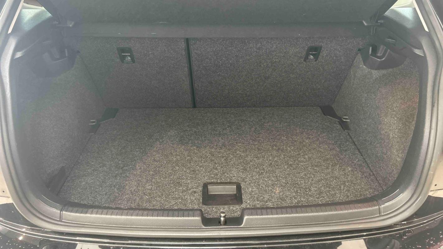 Volkswagen Polo - Photo 13