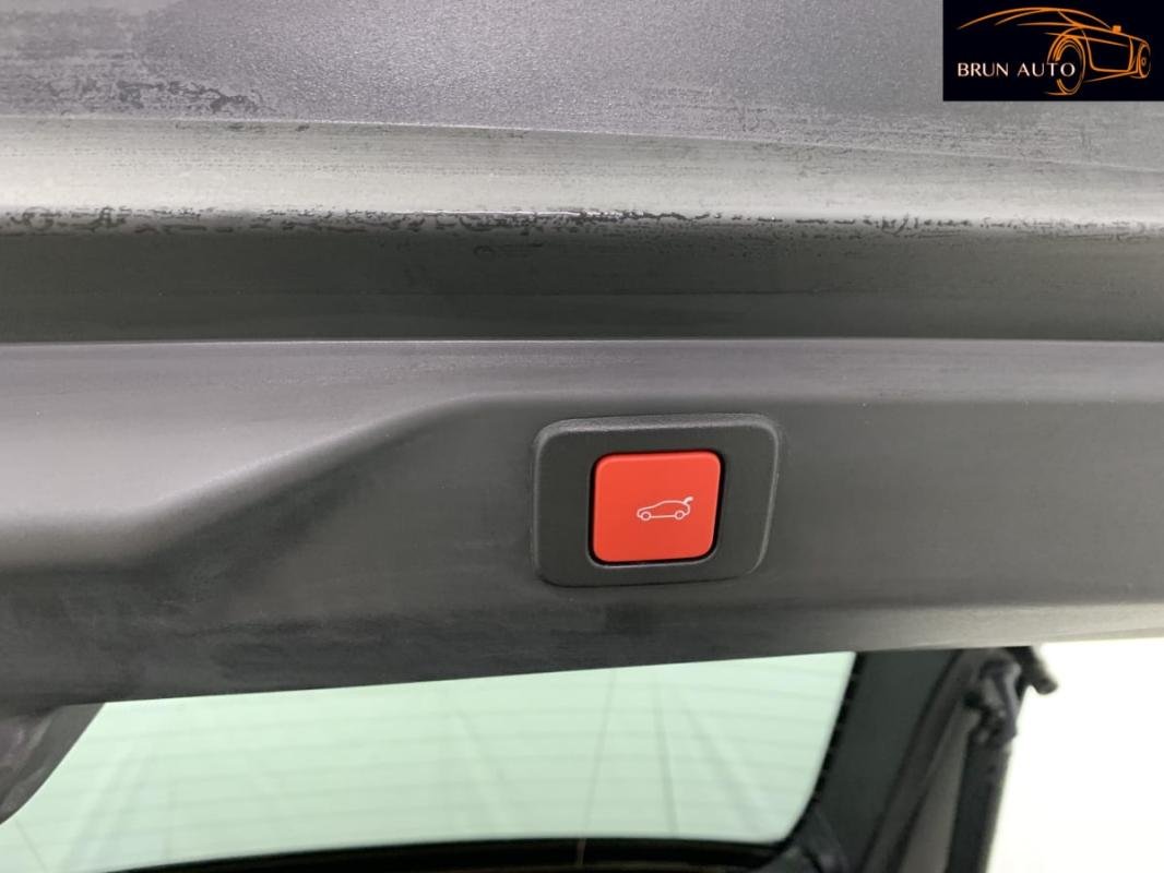 Peugeot 3008 - Photo 31