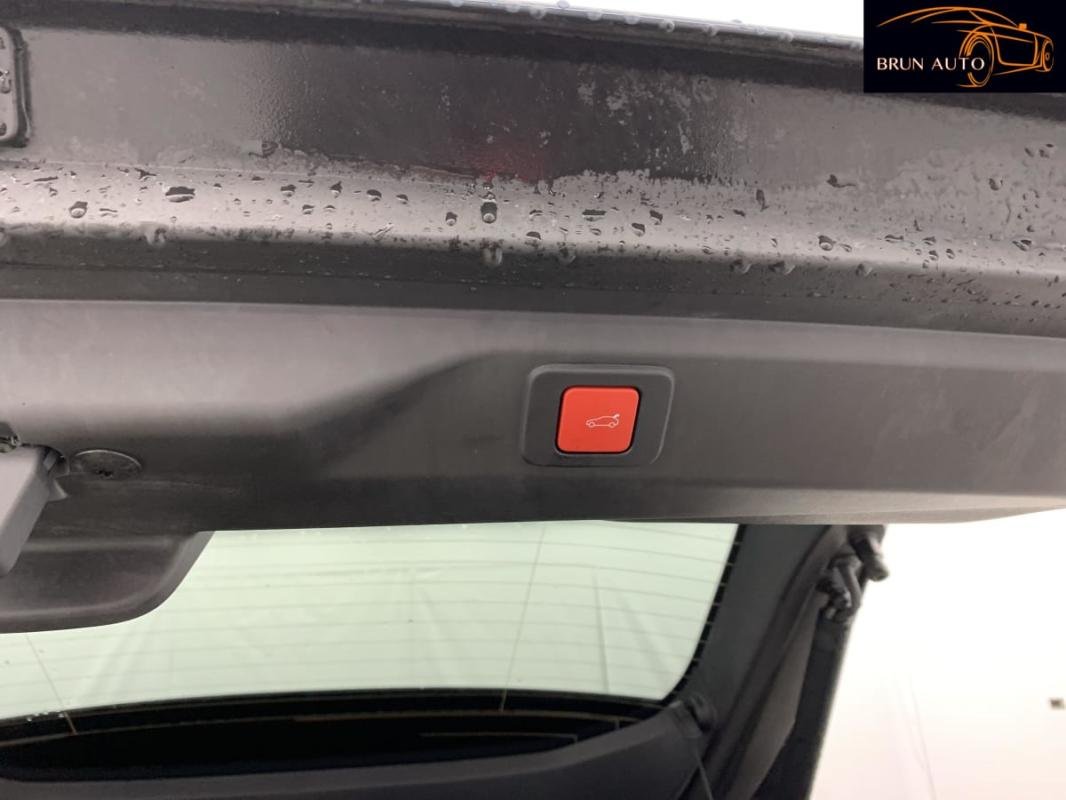 Peugeot 3008 - Photo 13