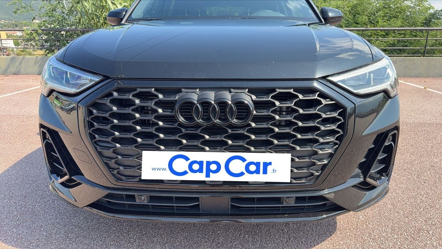 Audi Q3 Sportback - Photo 20