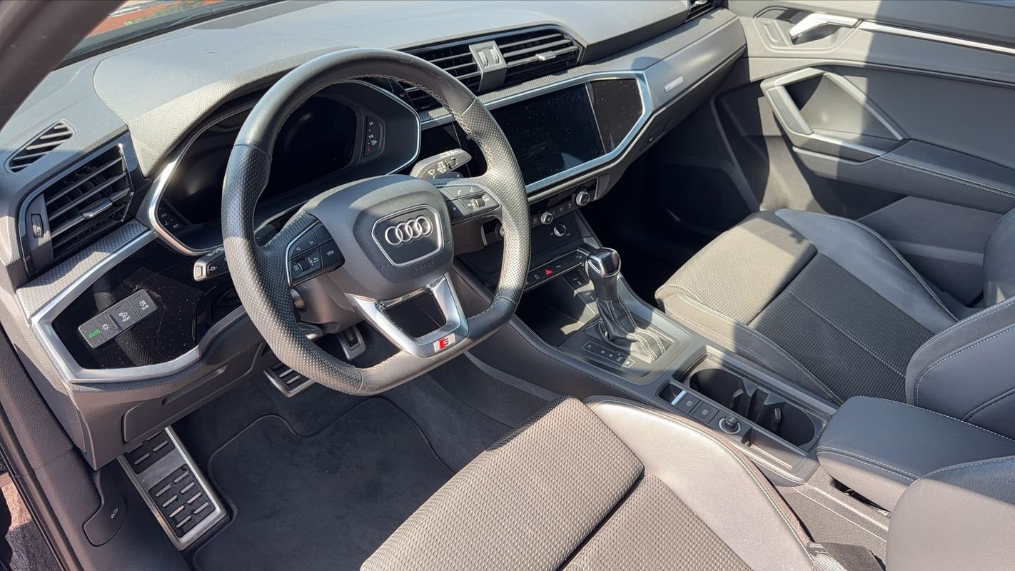 Audi Q3 Sportback - Photo 8