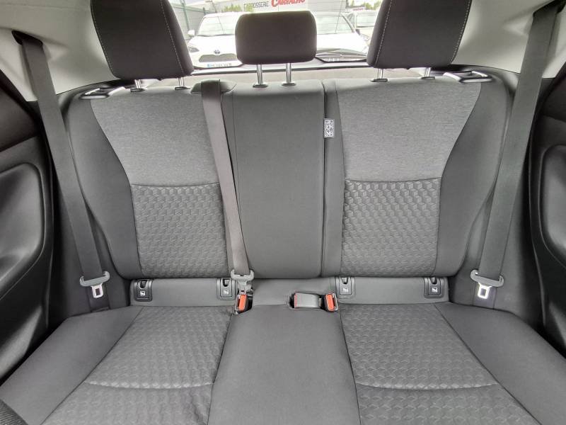 Toyota Yaris - Photo 17