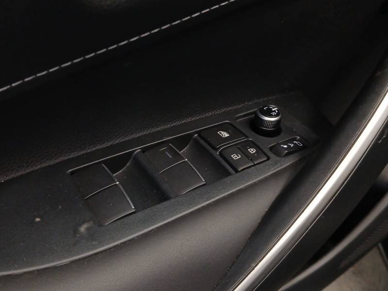 Toyota Corolla - Photo 15