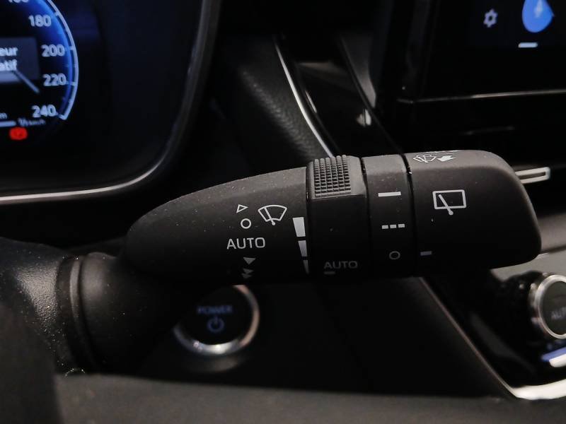 Toyota Corolla - Photo 20