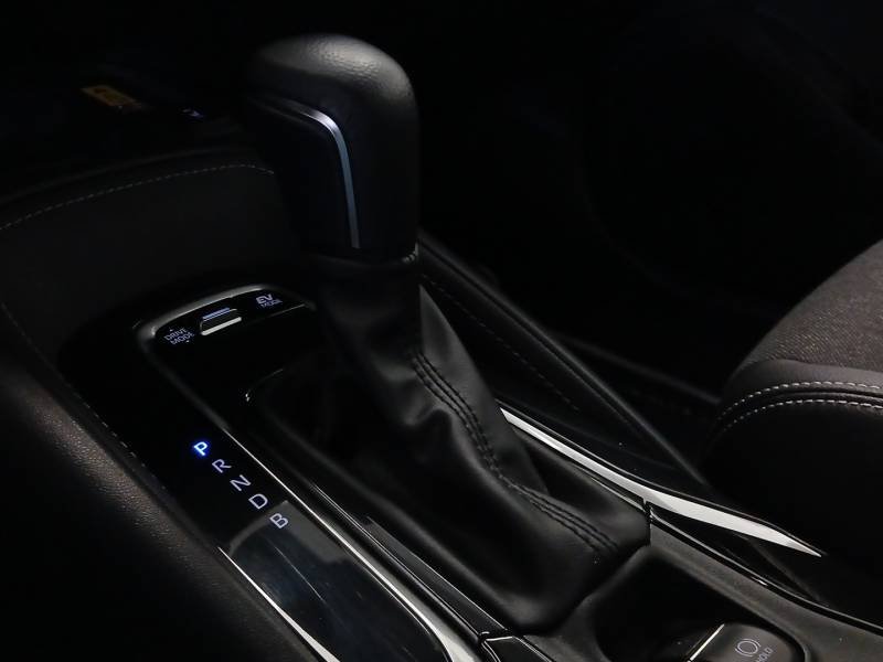 Toyota Corolla - Photo 24