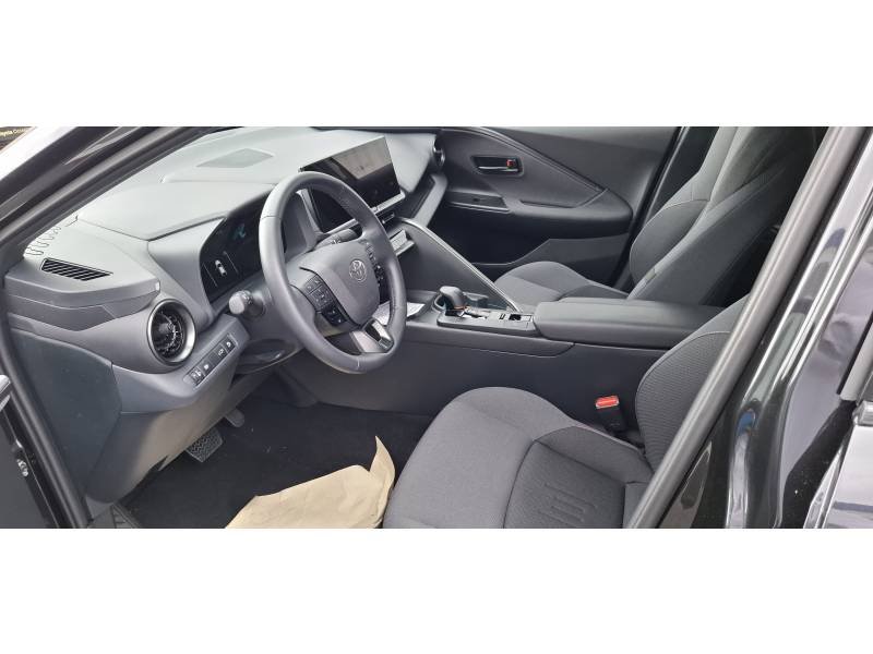 Toyota C-HR - Photo 28