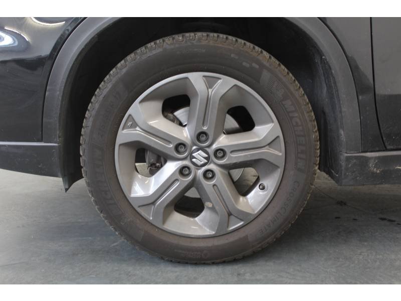 Suzuki Vitara - Photo 10