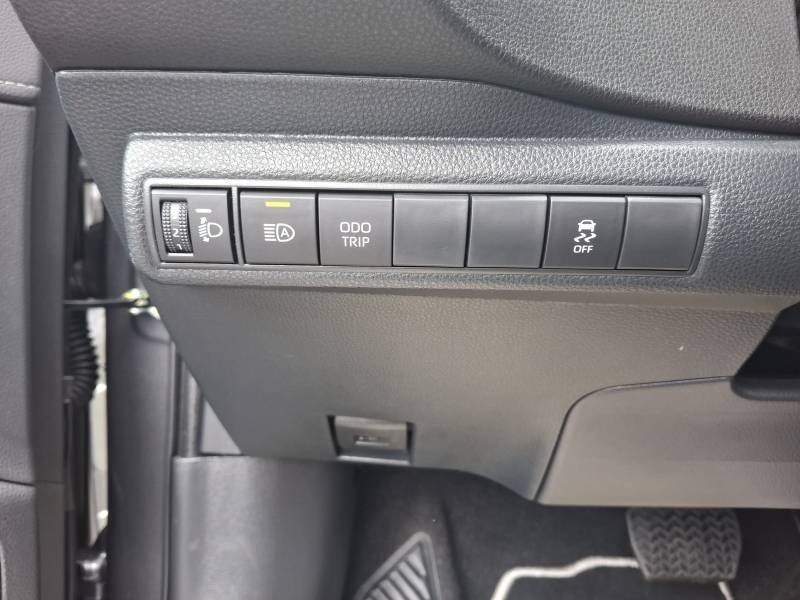 Toyota Corolla - Photo 23