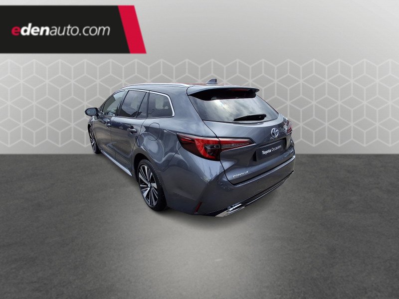Toyota Corolla - Photo 3