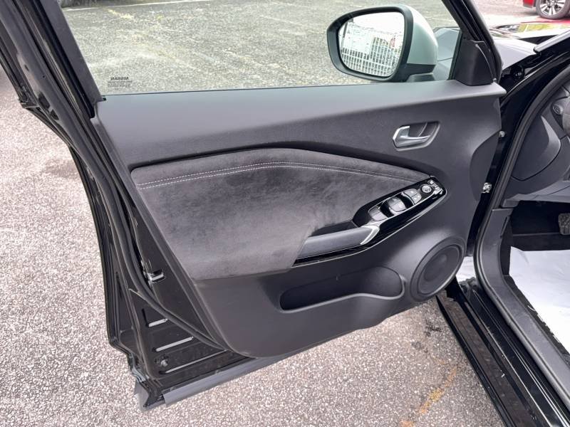 Nissan Juke - Photo 18