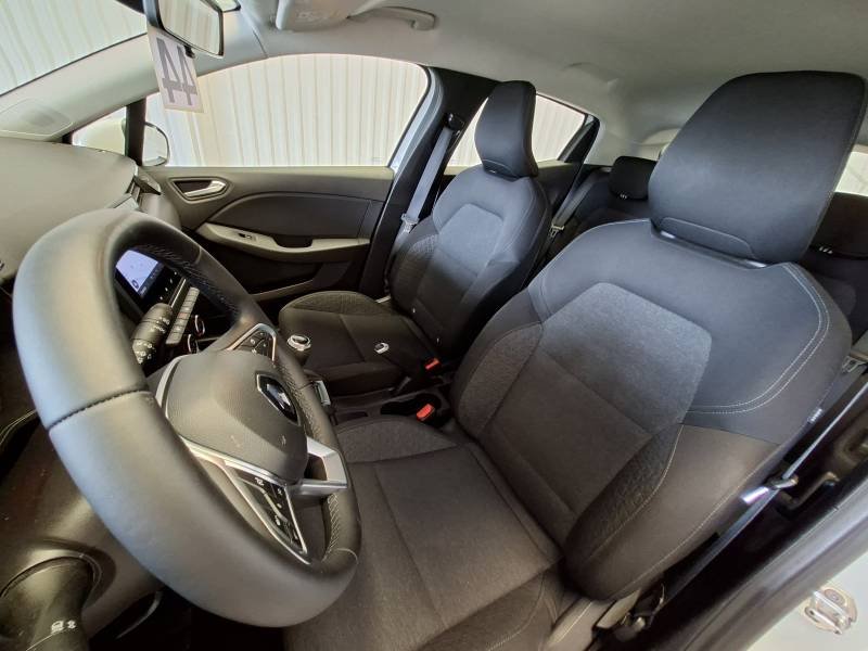 Renault Clio - Photo 16