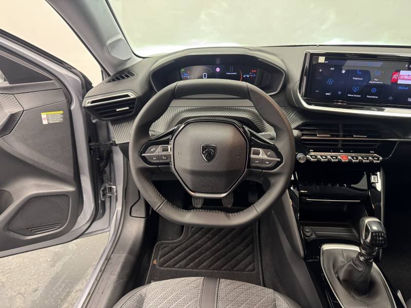 Peugeot 208 - Photo 17