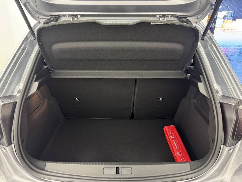 Peugeot 208 - Photo 9