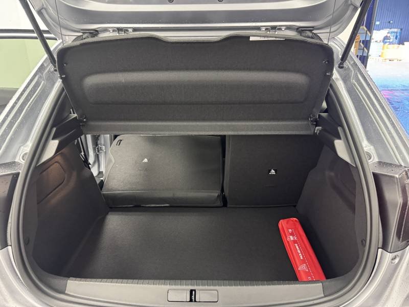 Peugeot 208 - Photo 10