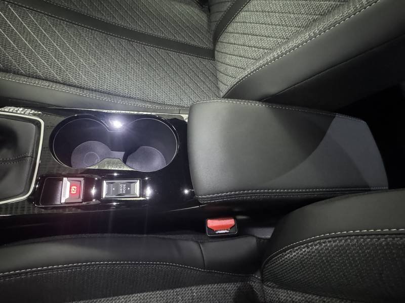 Peugeot 2008 - Photo 25