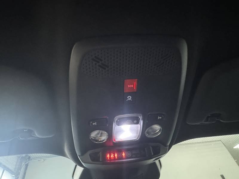 Peugeot 2008 - Photo 27