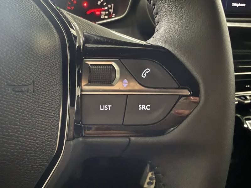 Peugeot 2008 - Photo 24