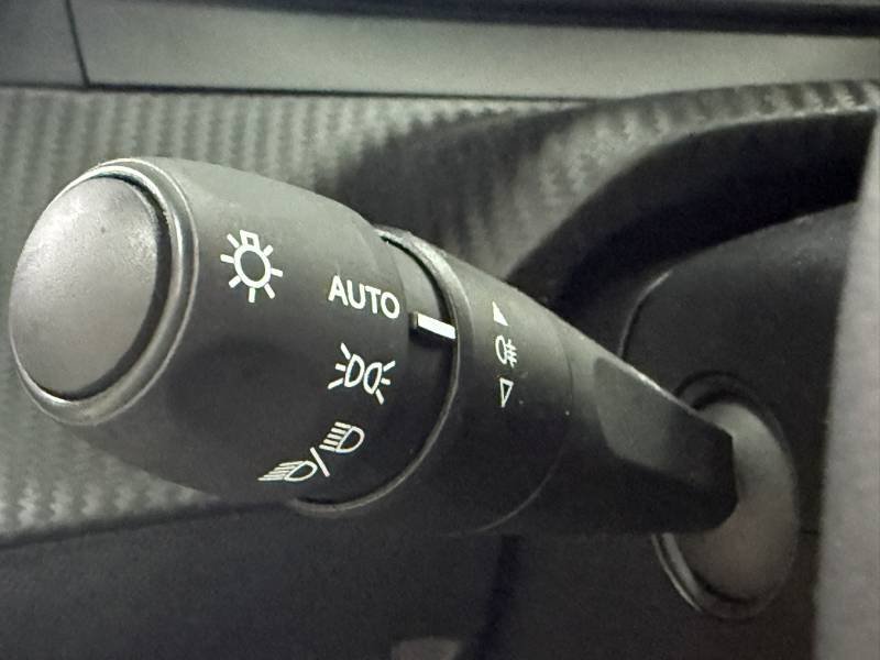 Peugeot 2008 - Photo 38