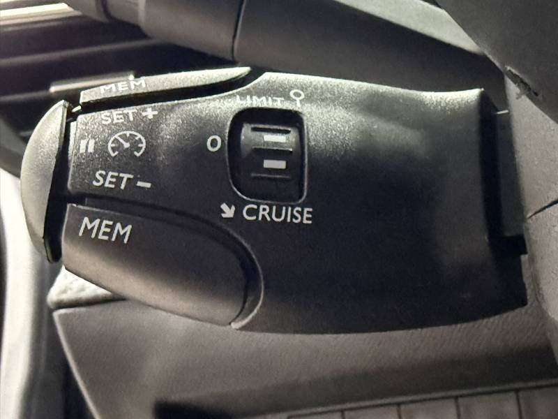 Peugeot 2008 - Photo 40