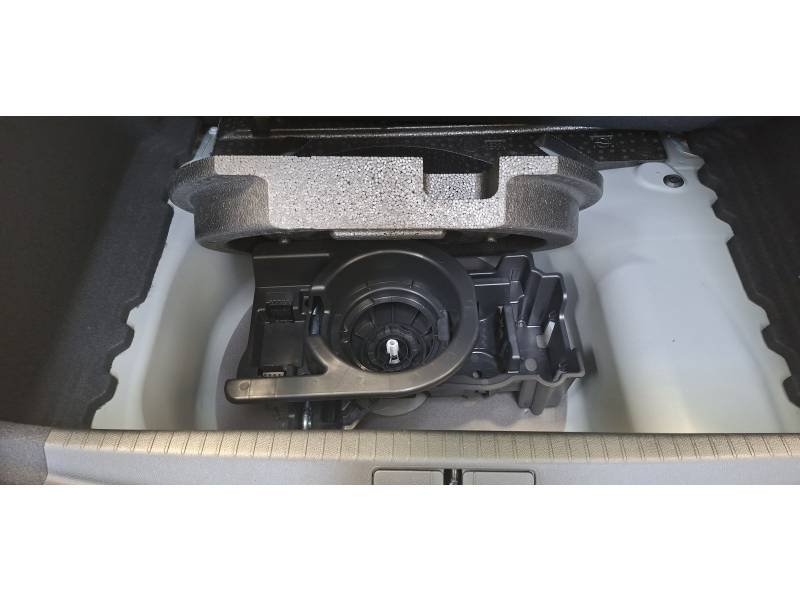 Peugeot 208 - Photo 15