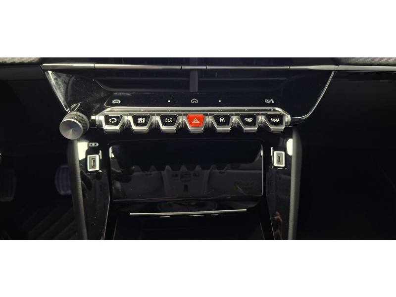 Peugeot 208 - Photo 39