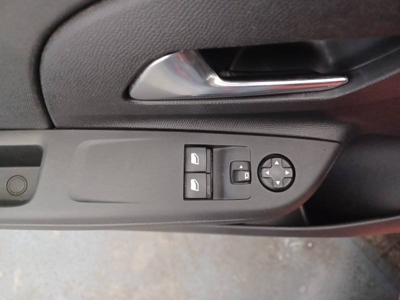 Opel Corsa - Photo 15