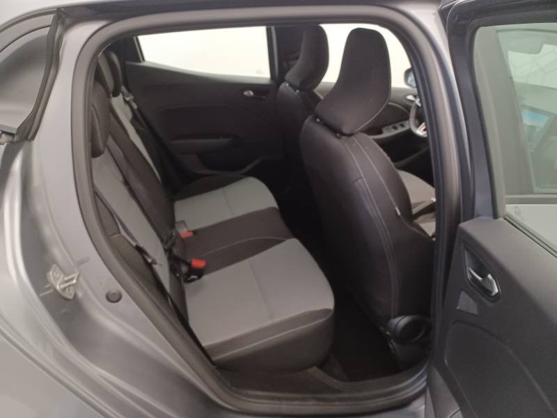 Renault Clio - Photo 15
