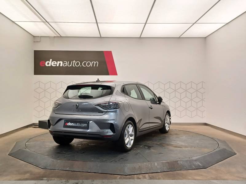 Renault Clio - Photo 2