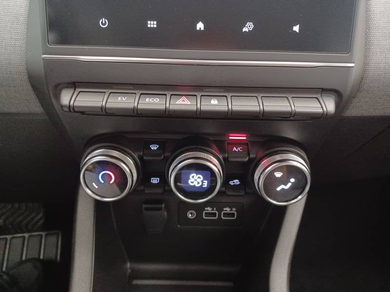 Renault Clio - Photo 25