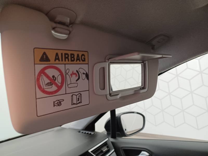 Renault Clio - Photo 39