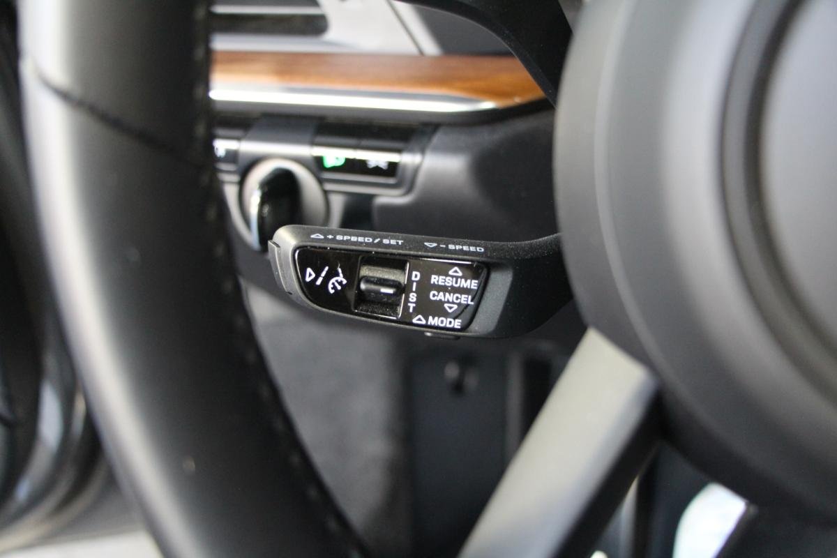 Porsche 911 - Photo 17
