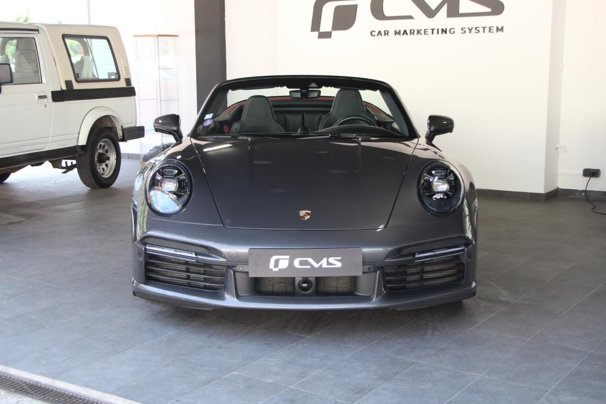 Porsche 911 - Photo 2