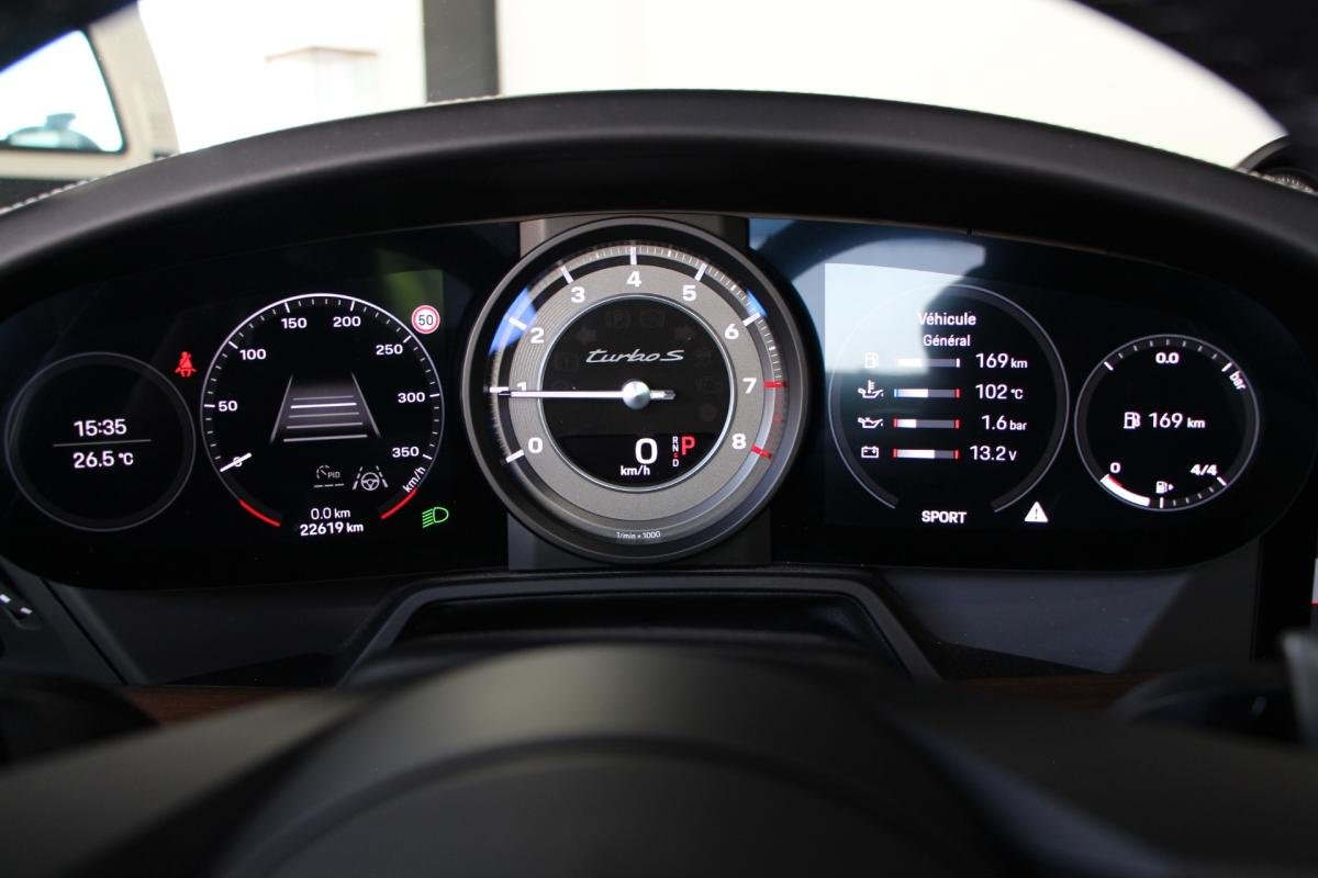 Porsche 911 - Photo 22