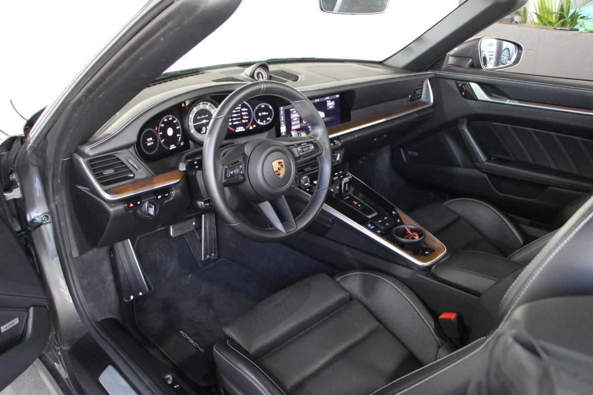 Porsche 911 - Photo 10