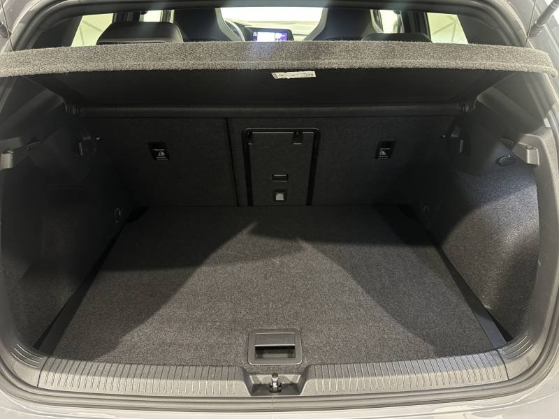 Volkswagen Golf - Photo 7