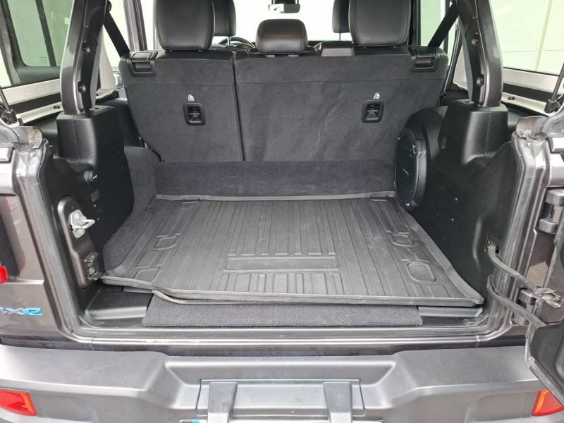 Jeep Wrangler - Photo 12